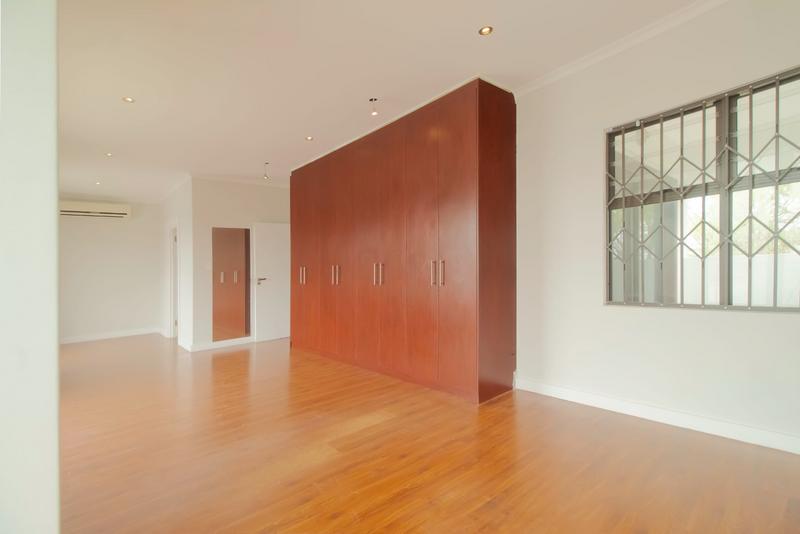 4 Bedroom Property for Sale in Parklands North Western Cape